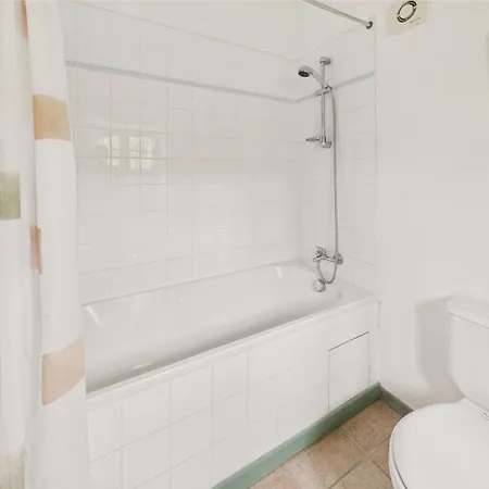 Holiday home Piscine Et Domaine Arbore Partages - Maison Pour 4 Montignac-Lascaux